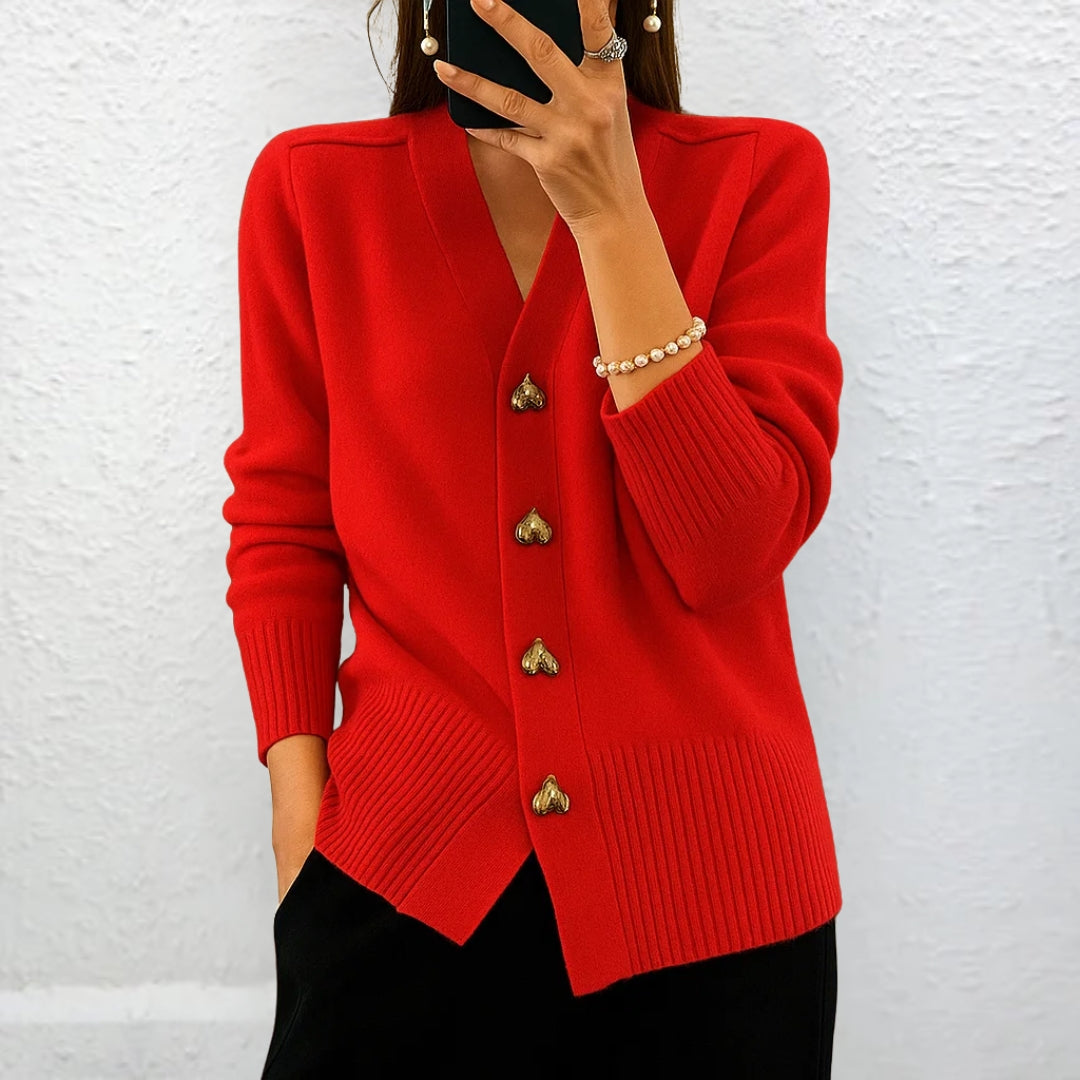 Lydia™ | Pull élégant avec des boutons en forme de cœur