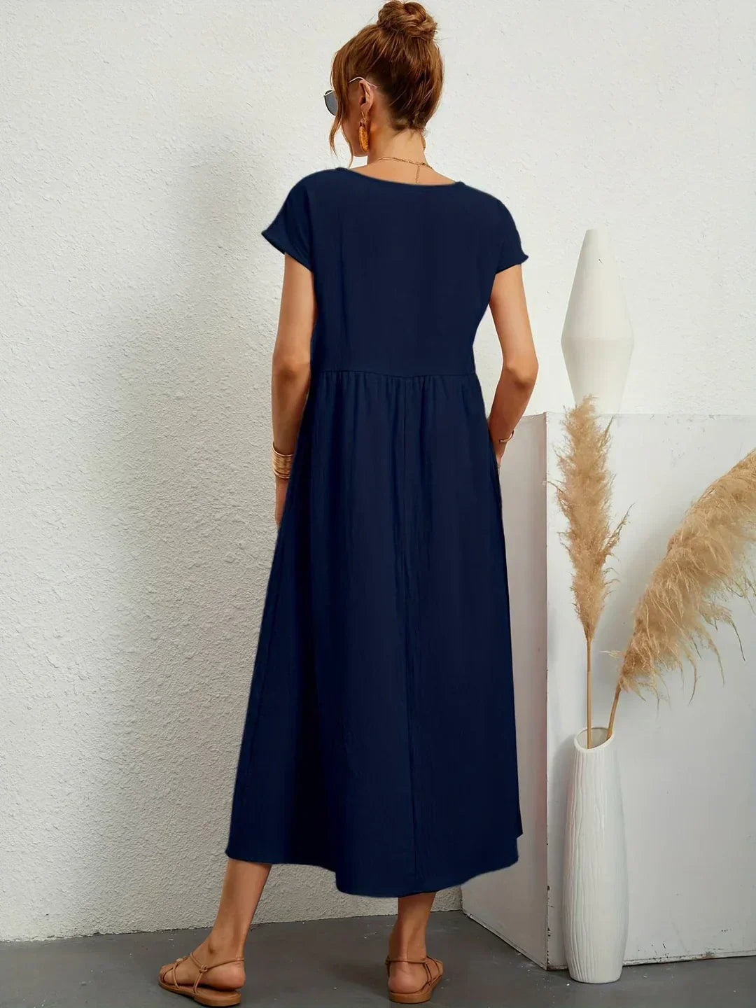 Gabrielle | Robe Élégante Fluide à Coupe Intemporelle