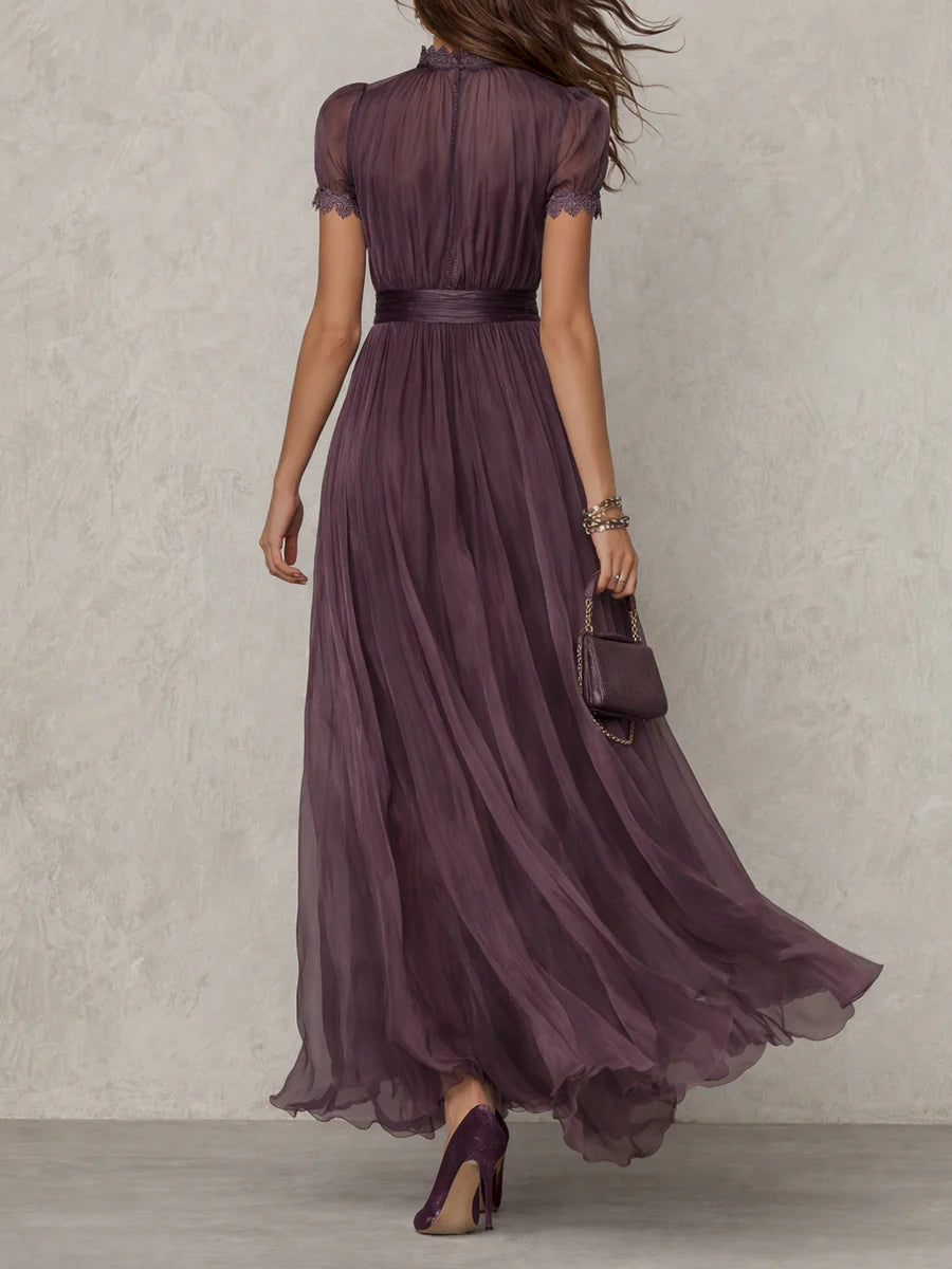 Robe Maxi en Chiffon avec Détail en Dentelle et Col en Trou de Clé Violet