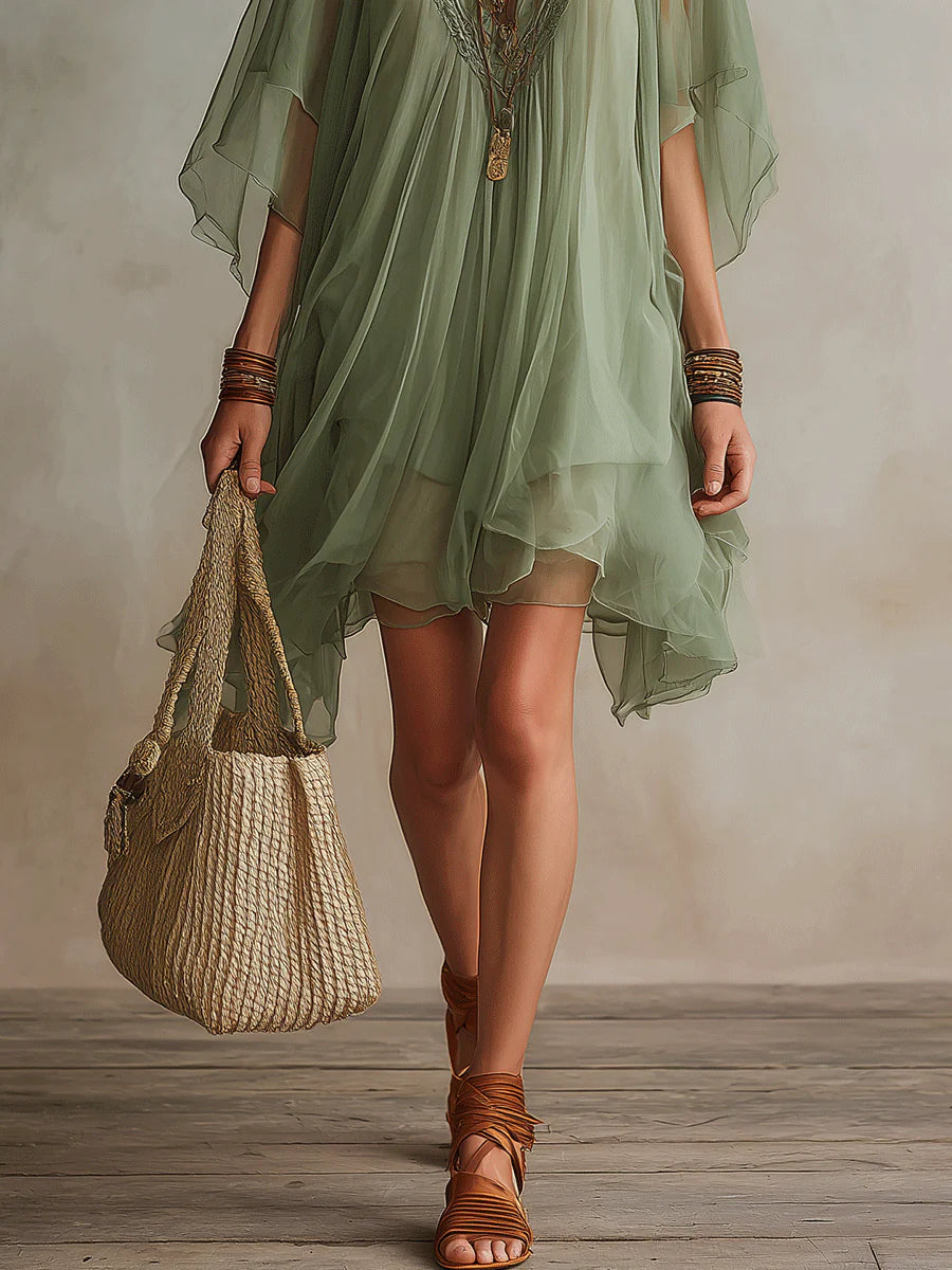 Robe Mini Flowy à Volants en Chiffon Vert à Col V