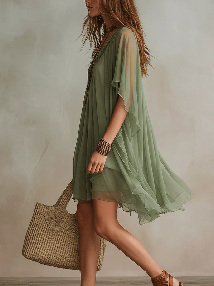Robe Mini Flowy à Volants en Chiffon Vert à Col V